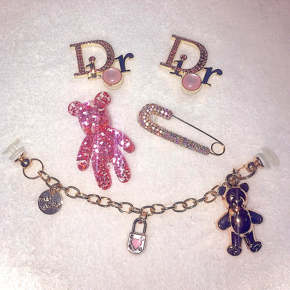 Pink Accented Charms, Pin, Bear, and Bear Chain Set 🧸